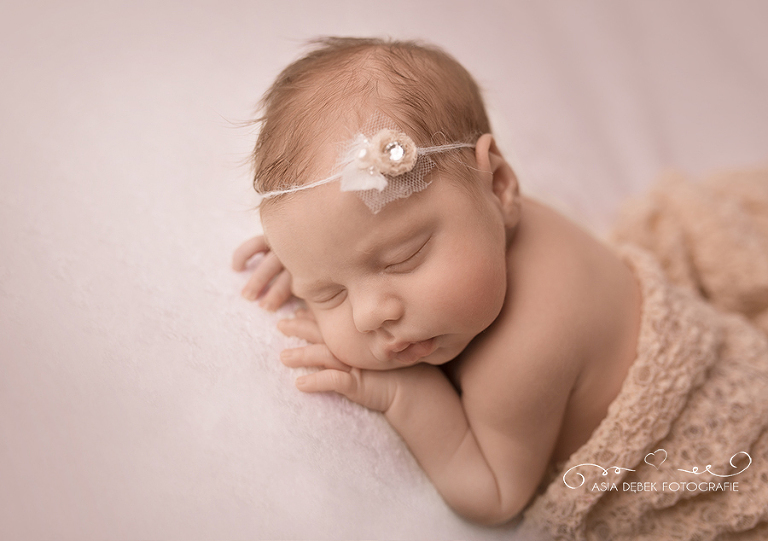 sesja noworodkowa Police fotograf Przyjaźni asia dębek noworodek zdjęcia