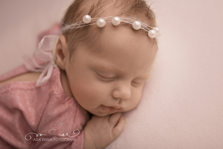 sesja noworodkowa Police fotograf Przyjaźni asia dębek noworodek zdjęcia