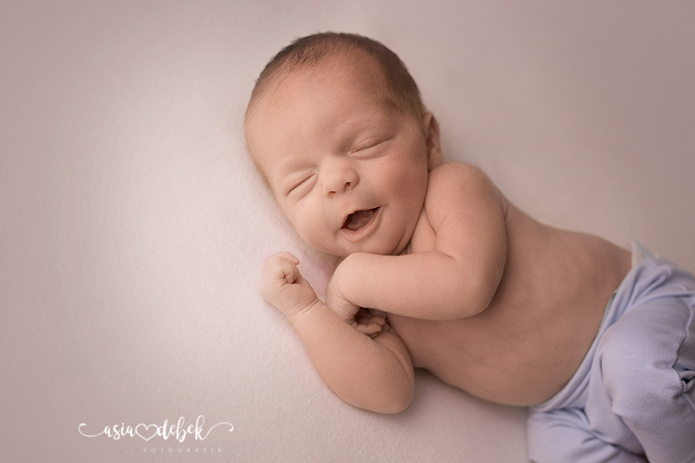 sesja noworodkowa Asia Dębek