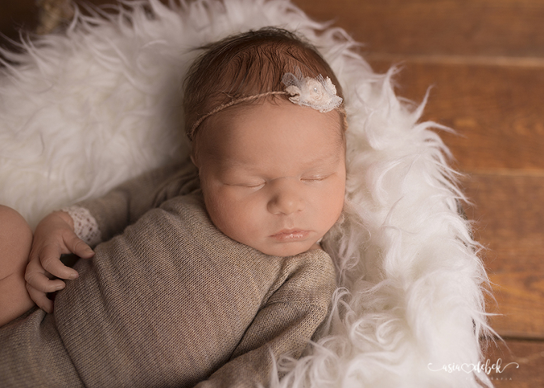 Police fotograf sesja noworodkowa